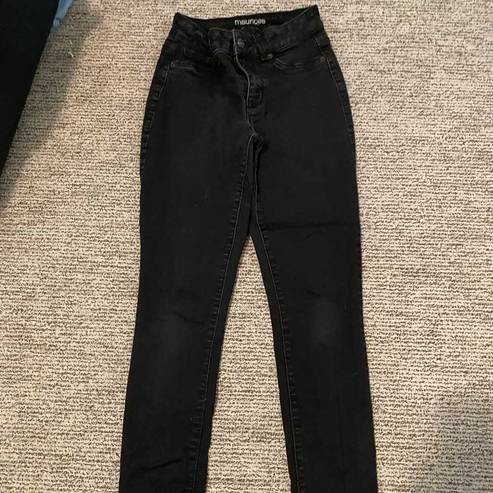 Black skinny jeans